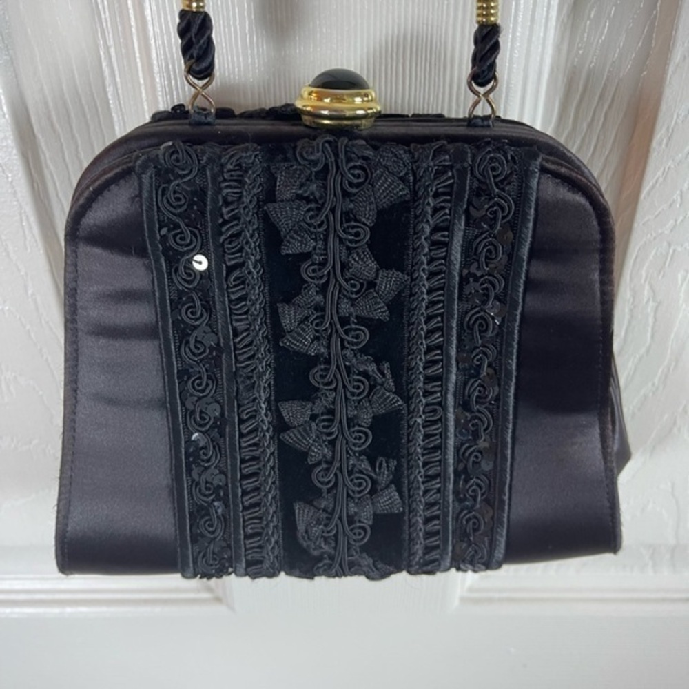 Whiting & Davis Black Crossbody Bag